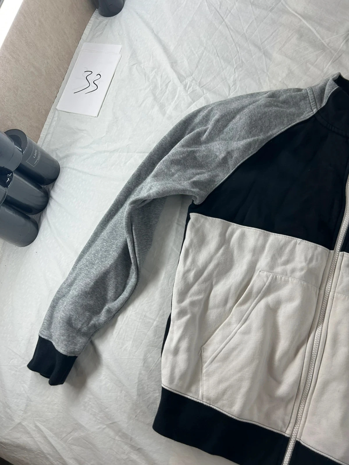 Gezicht met ritssluiting lichte Nike-jas – photo 3